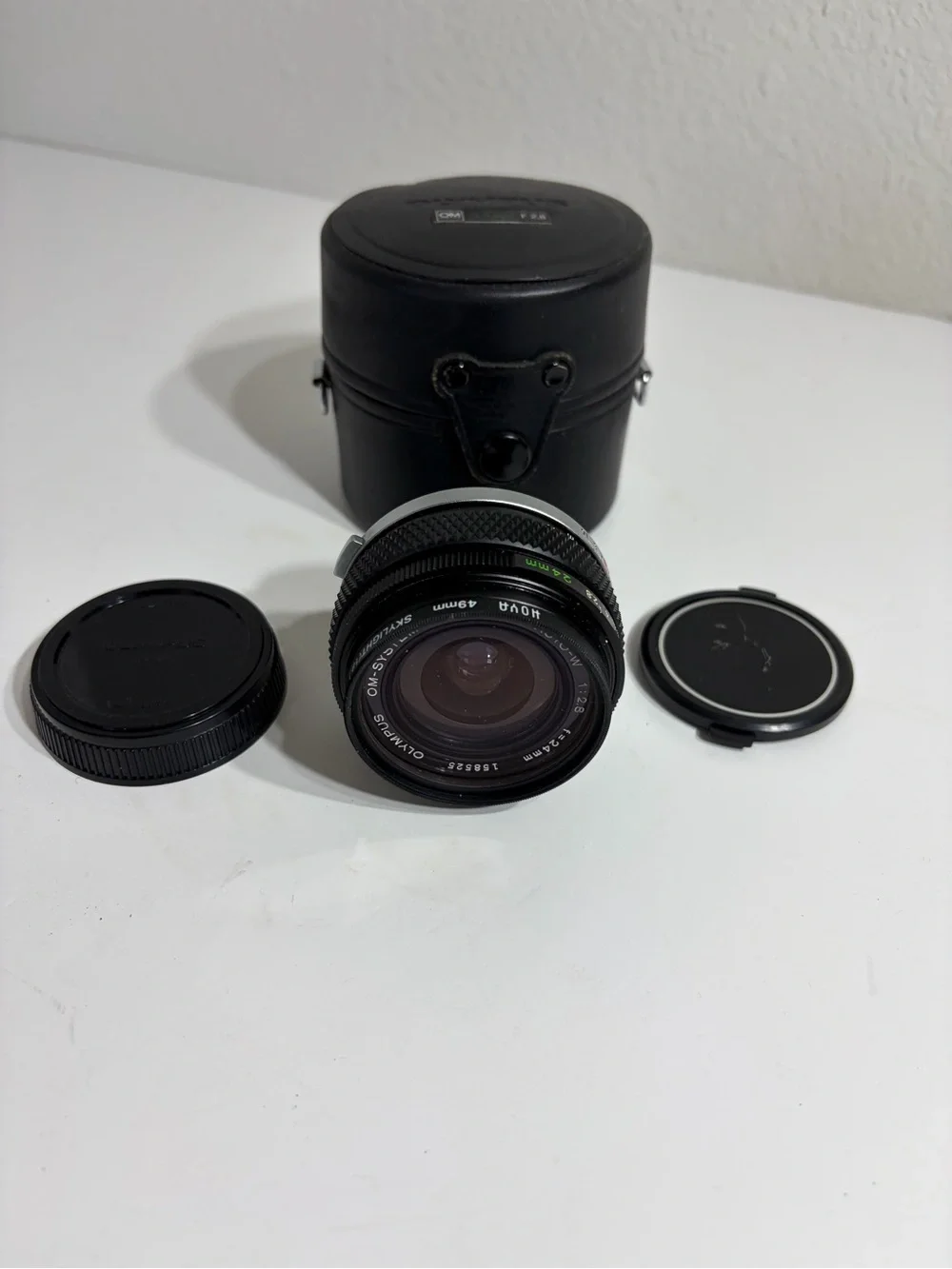 Olympus 24mm F2.8 Lens with Case